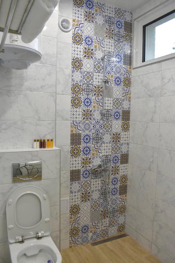The House - Central Boutique Apartments Kyustendil Extérieur photo
