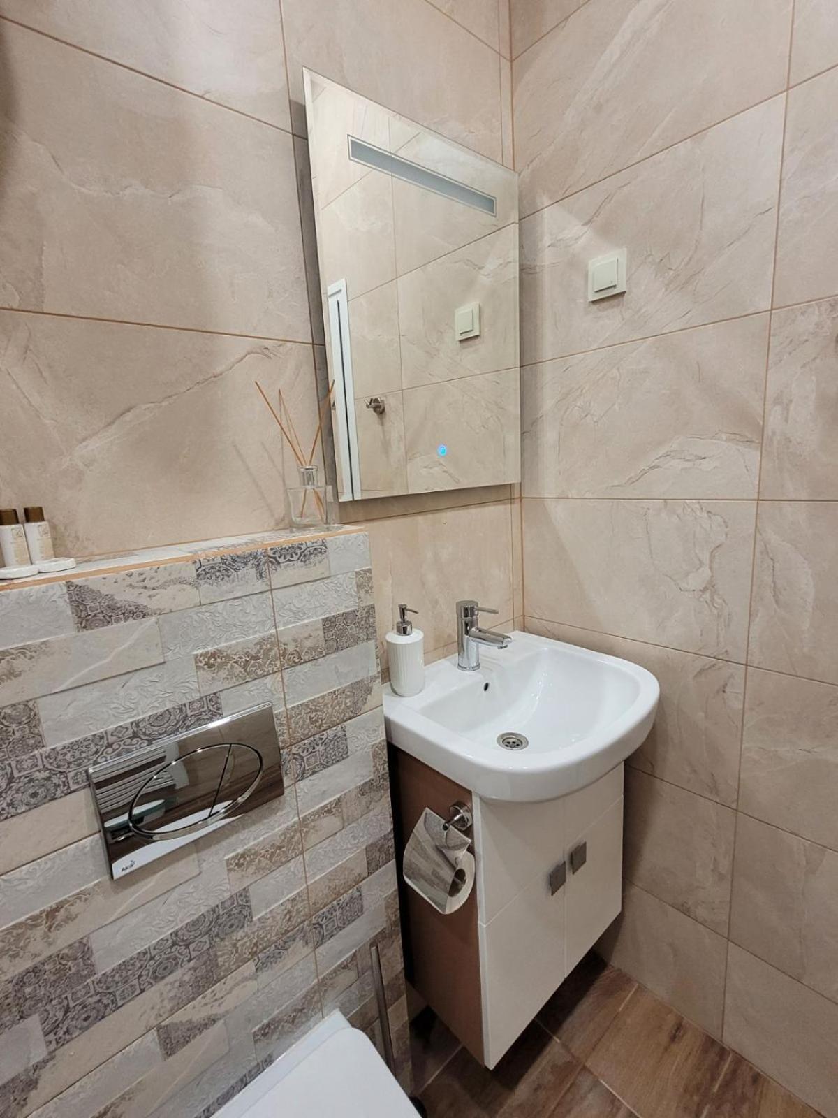 The House - Central Boutique Apartments Kyustendil Extérieur photo